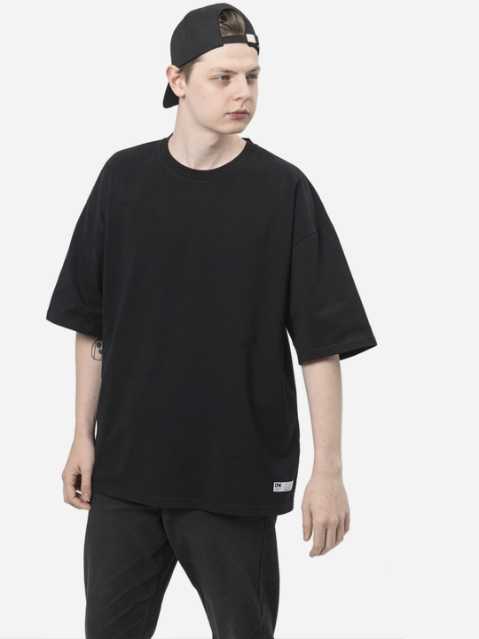 Futbolka asosiy, oversize