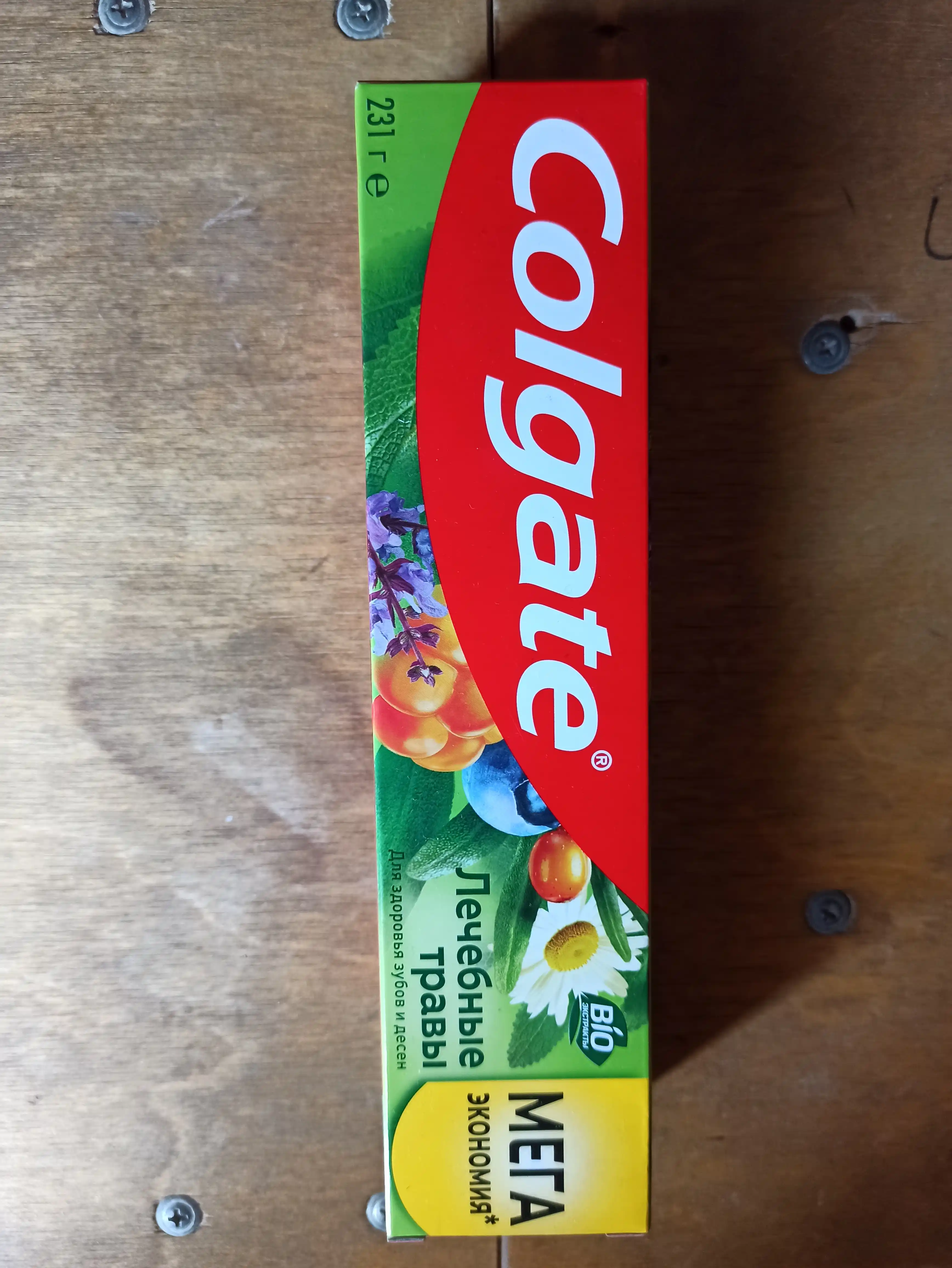 Зубная паста Colgate Лечебные травы, 150 мл