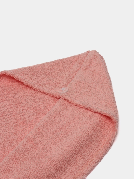 Soch quritish uchun mikrofibrali sochiq-turban, tugmali mahkamlash, tez nam yutuvchi