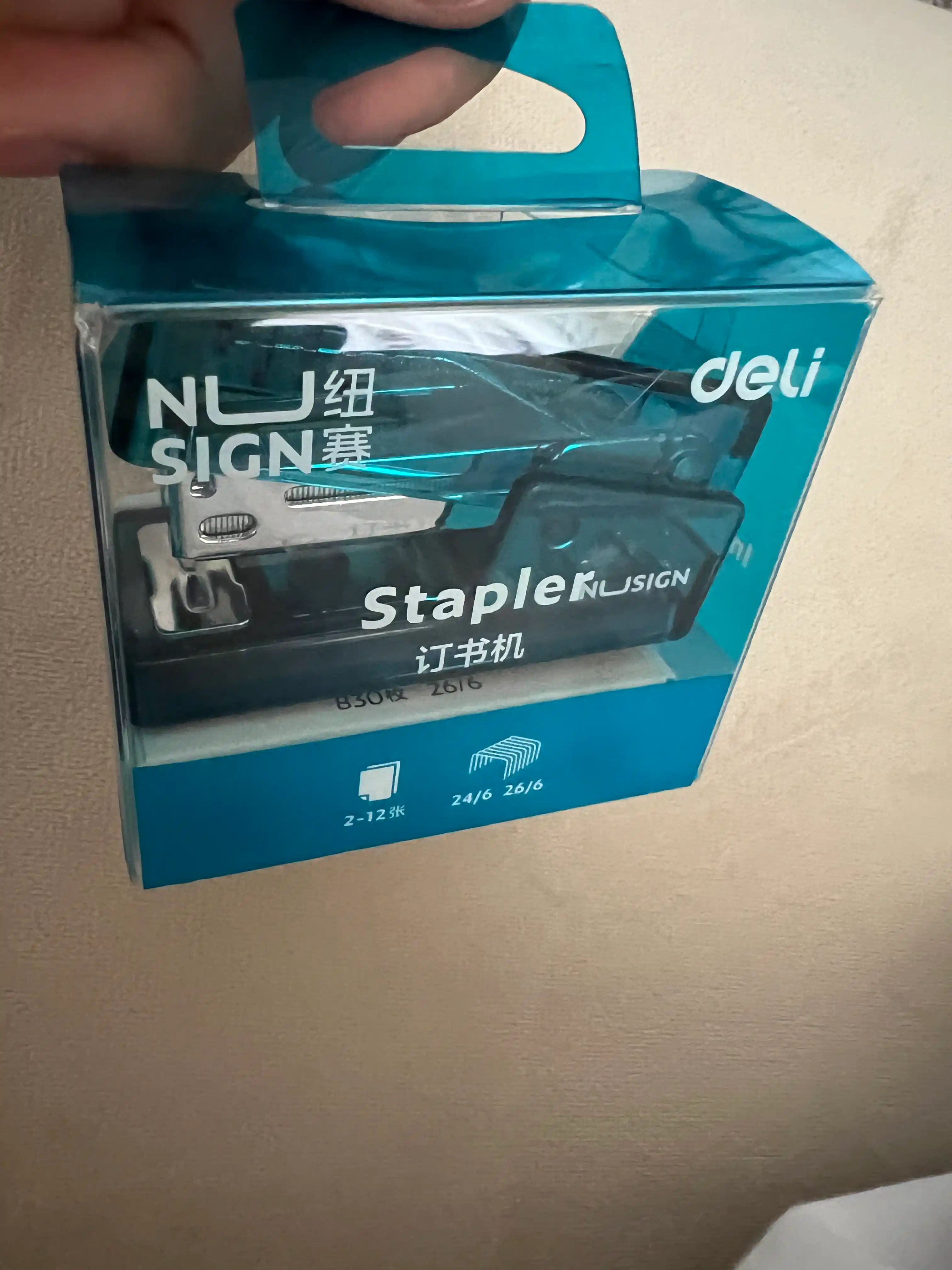 Степлер Deli NS083F, прозрачно-синий, 24/6, 12 лист