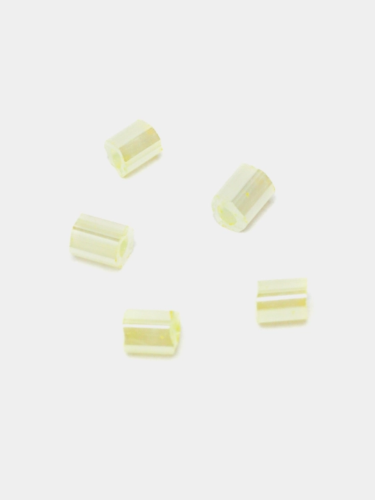 Steklyarus, biser hunarmandchilik va ijodkorlik uchun, 2-3 mm