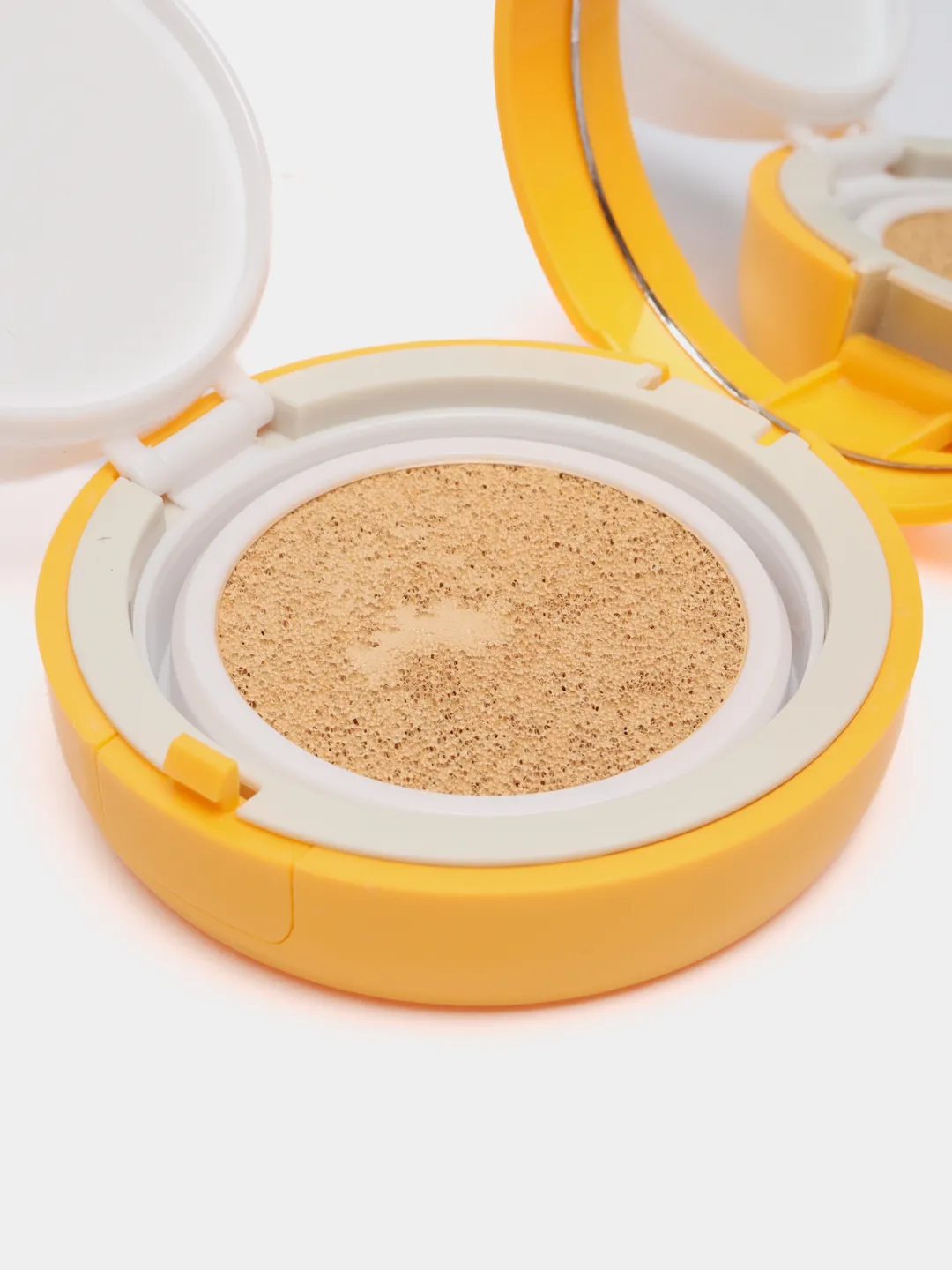 Пудра кушон. Пудра кушон Missha line friends. Magic Cushion Moisture spf50+. Missha / крем-кушон Миньон. Кушон Missha Magic Cushion Moisture (утка).