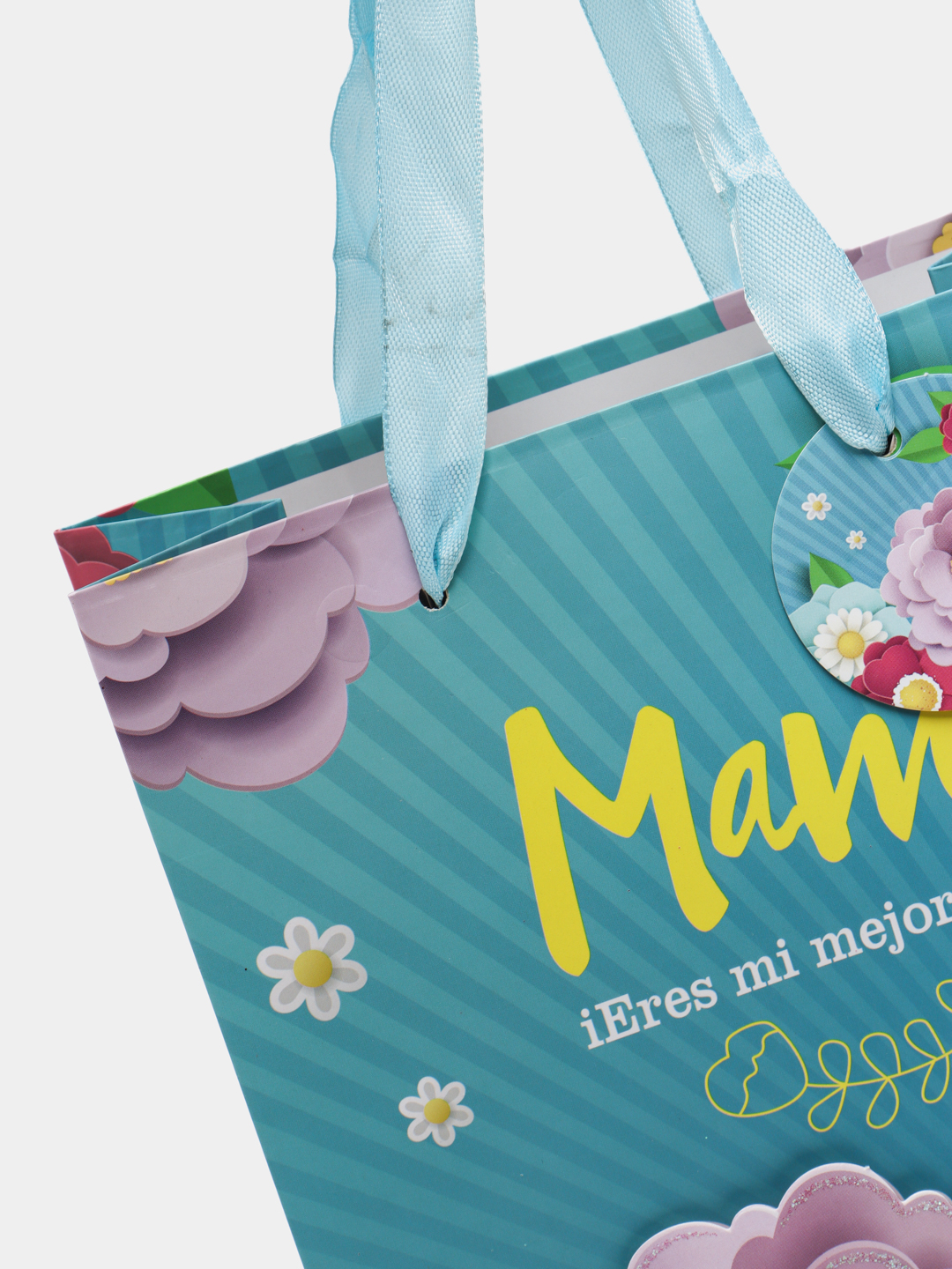 пакет маме. подарочный пакет с открыткой. подарочный пакет маме. цветы маме в пакете. подарочный пакет маме.