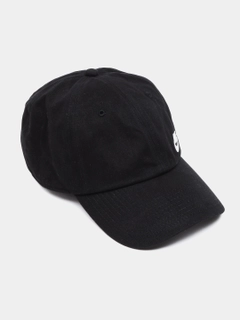 Qora