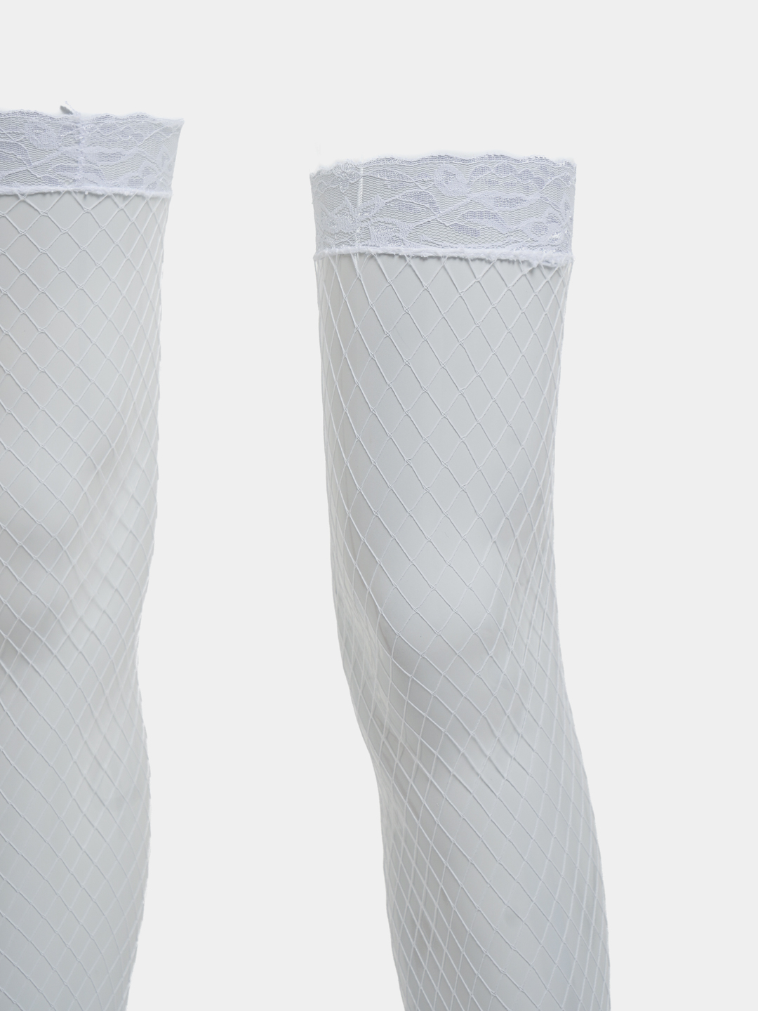 Porno video: Onamning singlisini sikdi