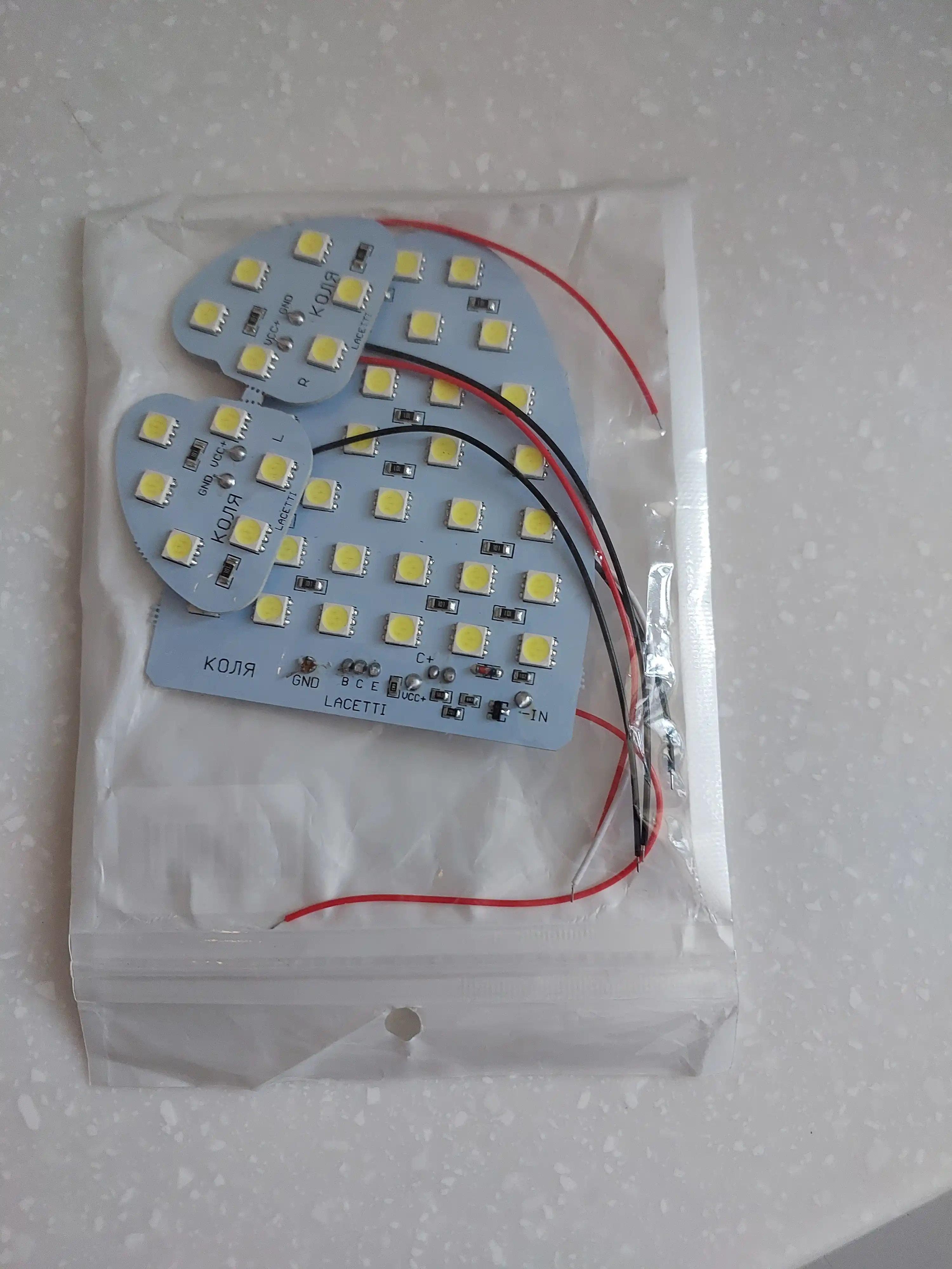 LED lampalar, Chevrolet Lacetti va Gentra avtomobillarining plafonlari uchun