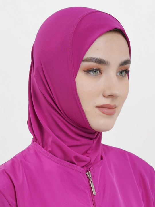 Ayollar cho‘milish kiyimi, yopiq, bir xil rangli