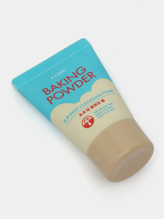 Пенка для умывания Etude House Baking Powder Pore Cleansing Foam
