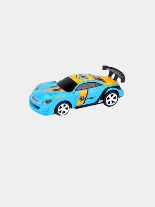 Машинка на радиоуправлении Rccar мощная, быстрота, маневренность - 