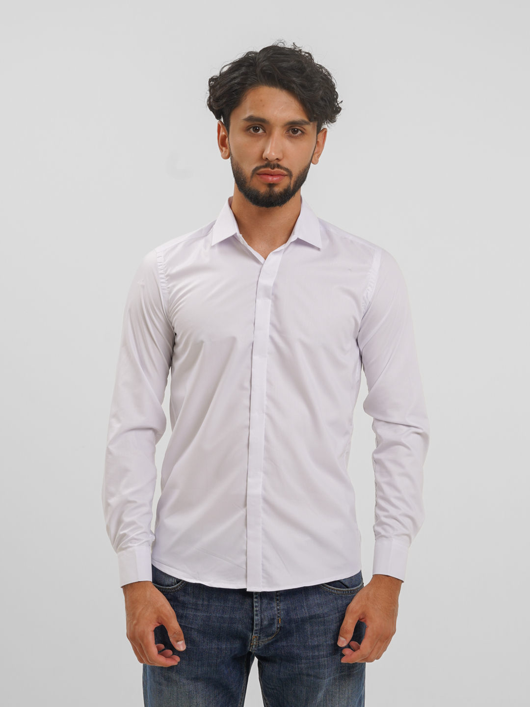 Moskvadagi dostim bilan trannyni qayerda ijaraga olsam boladi?