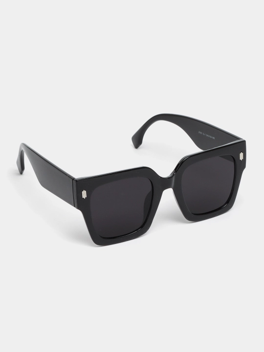 Quyoshdan himoya ko'zoynaklari Weekend + sovg'a sifatida quti - 