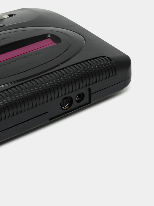 O'yin pristavka Sega Mega Game va 246 o'yin