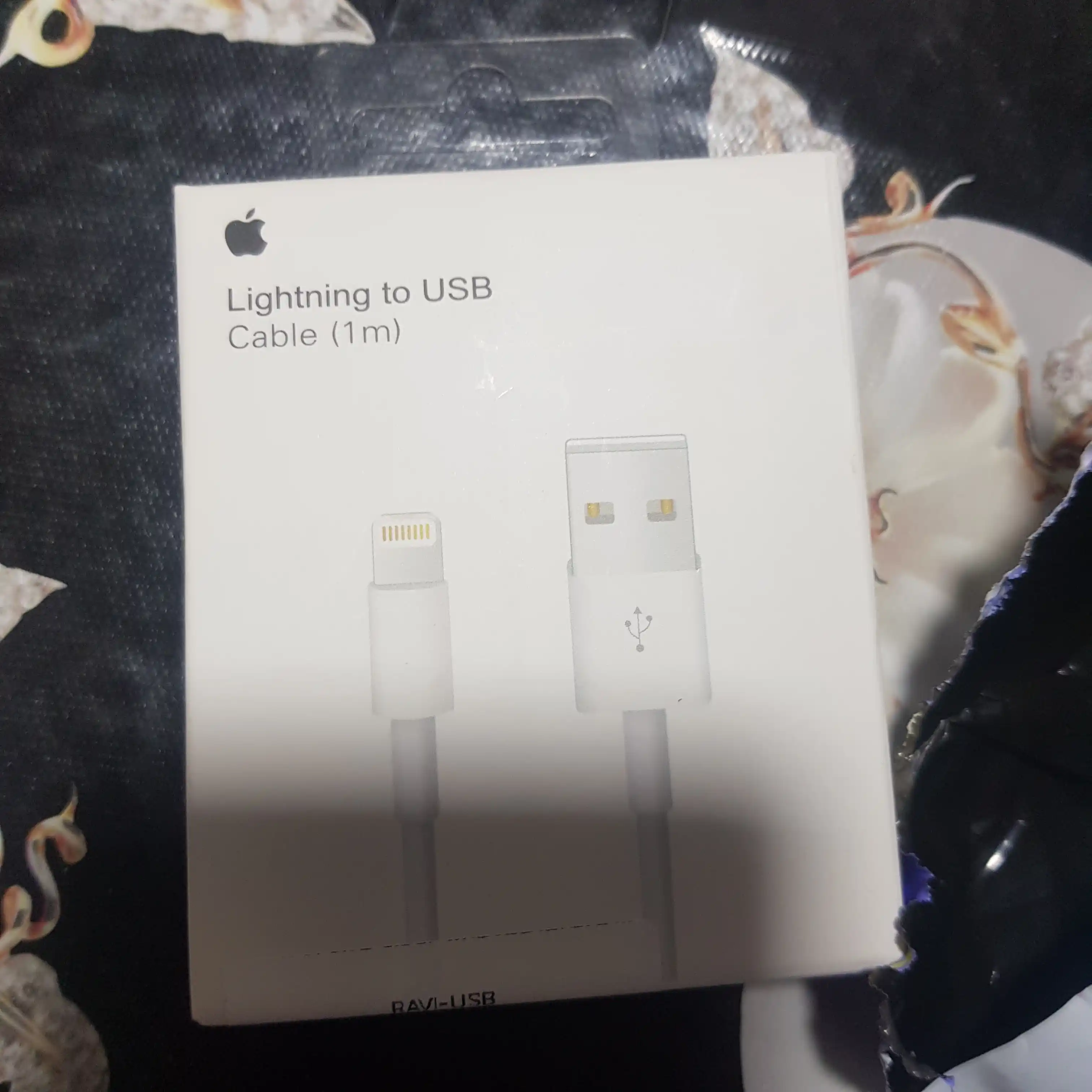 Zaryadlovchi kabel iPhone uchun USB / Lightning