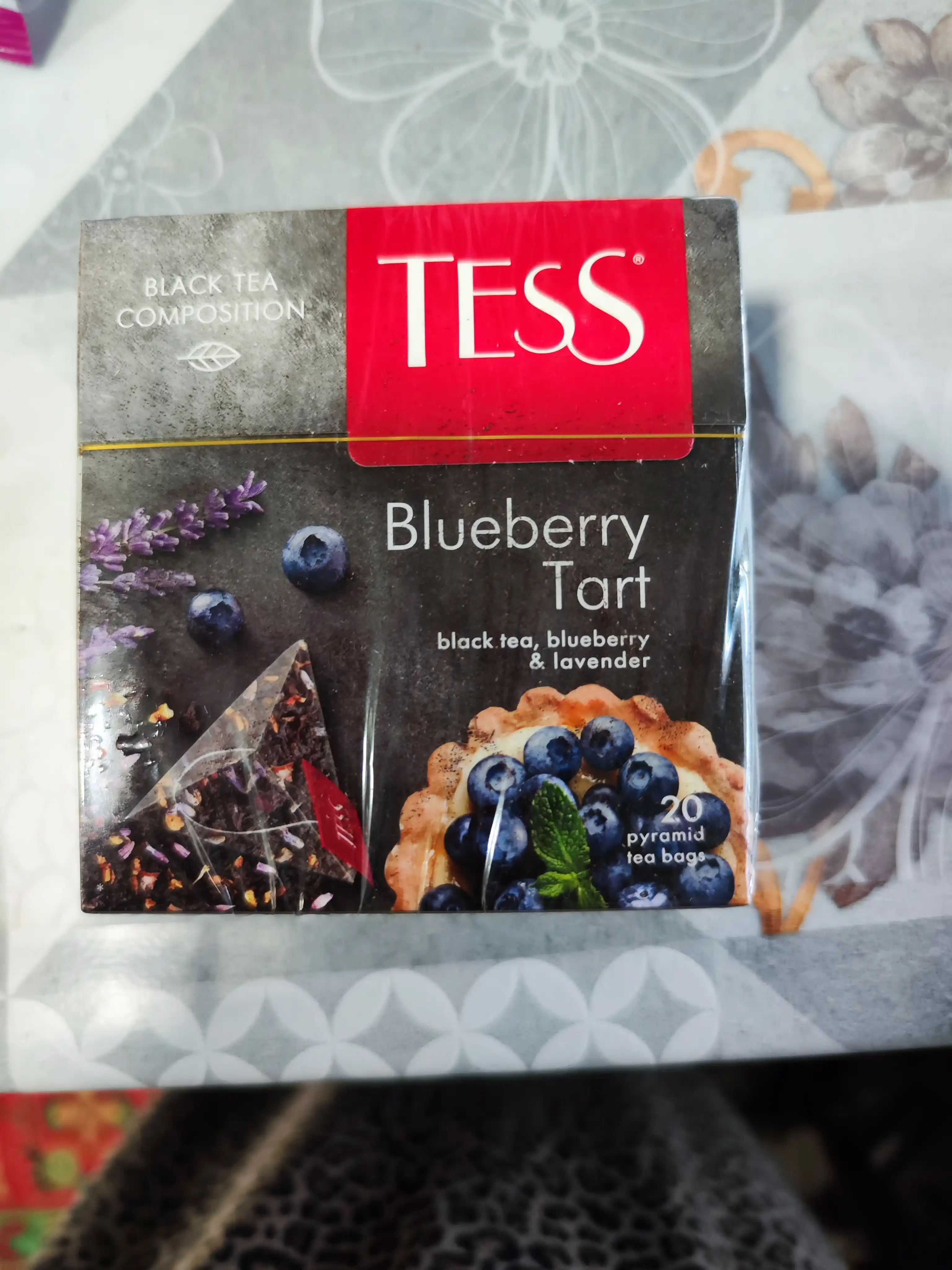 Чай черный Tess Blueberry Tart, в пирамидках, 1.8 г, 20 шт