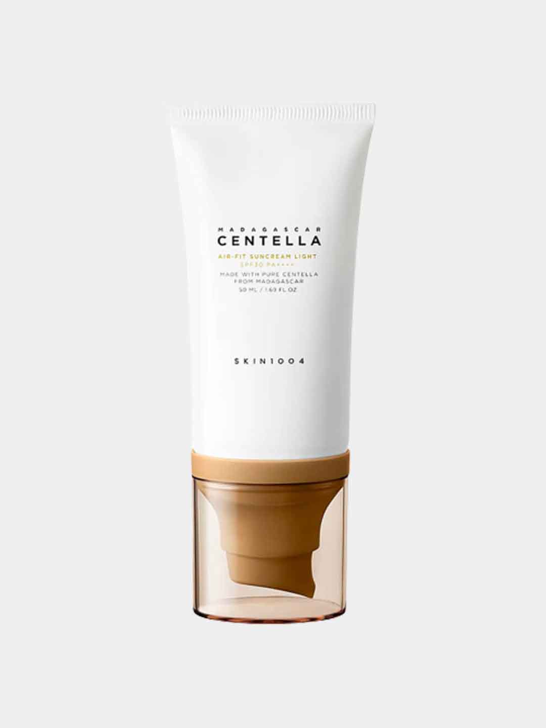 Ультралегкий солнцезащитный крем SKIN1004 Madagascar Air-Fit Suncream Light SPF, 50 мл - 