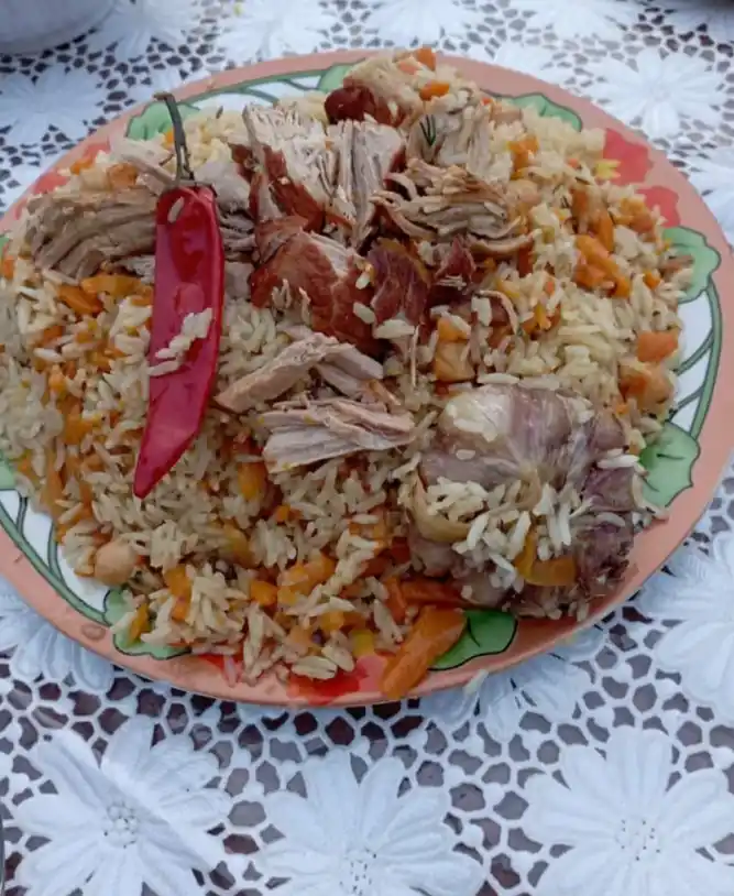 Казан чугунный для плова с крышкой, плоское дно