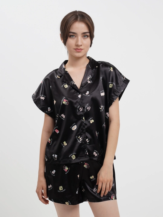 Ayollar pijama to'plami Penti, shortilar bilan, yengi kalta, yozgi