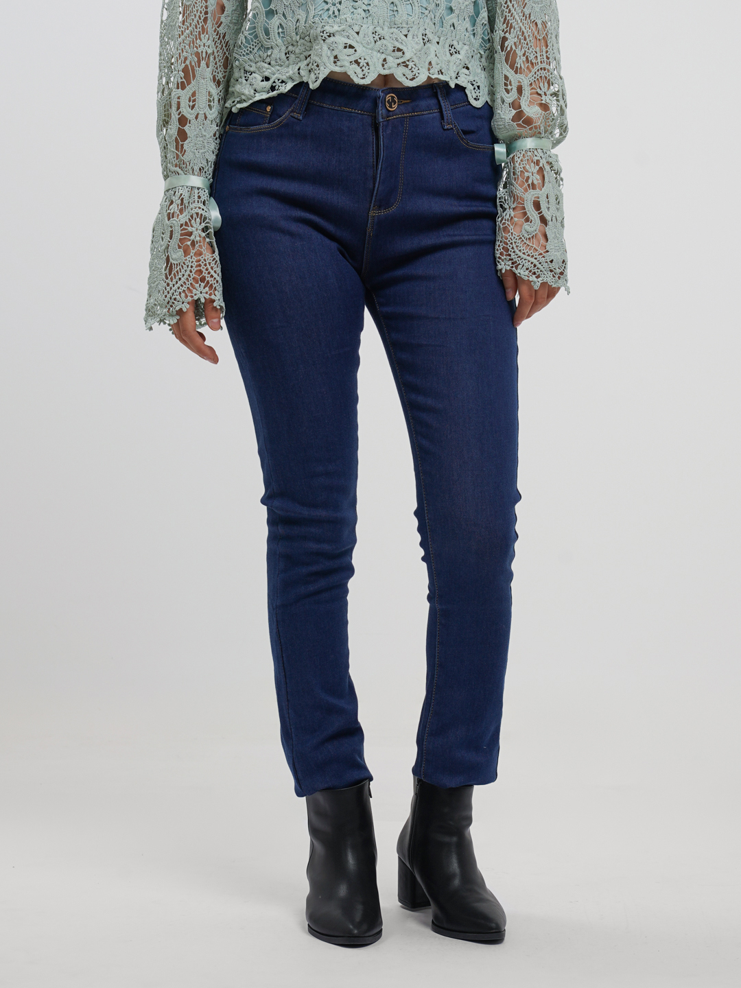 YouTubeda Qizil qalpoqcha pornosi