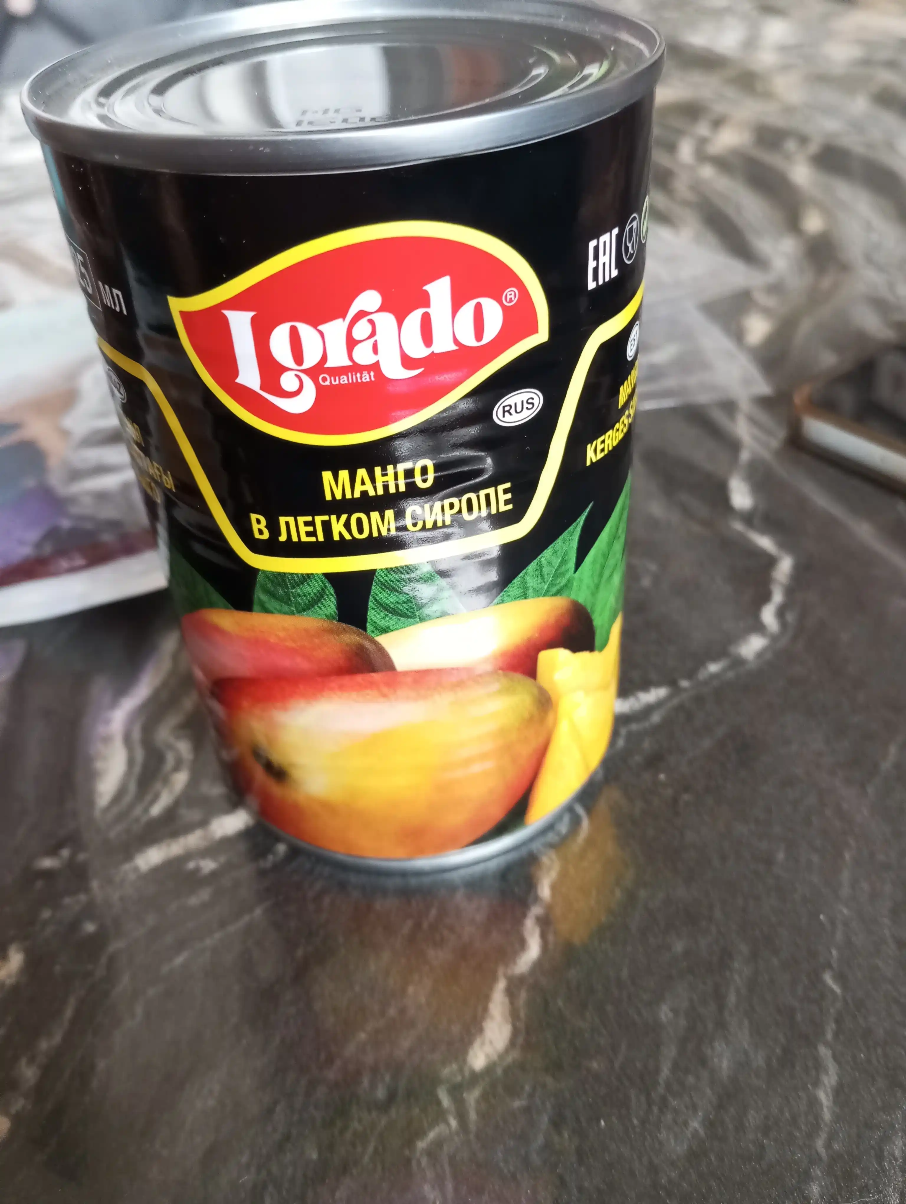 Mango Lorado yengil siropda, 425 ml