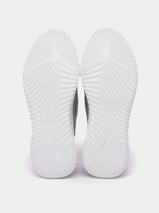 Сharmdan ayollar uchun, charm topsiders, 6 ta rang