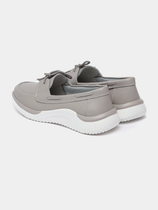 Сharmdan ayollar uchun, charm topsiders, 6 ta rang