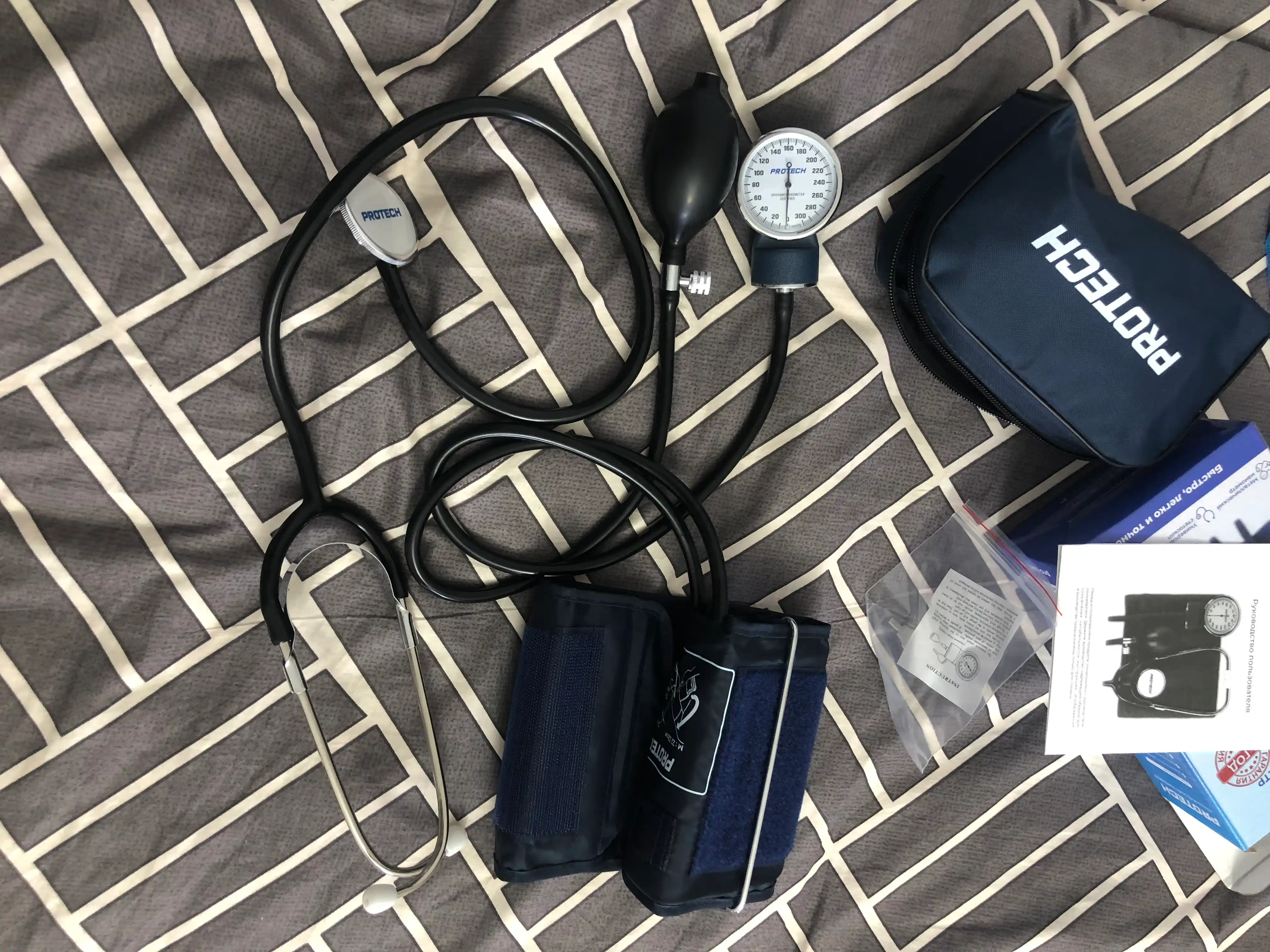 Механический тонометр Protech BK2002-3001, 22-32 см