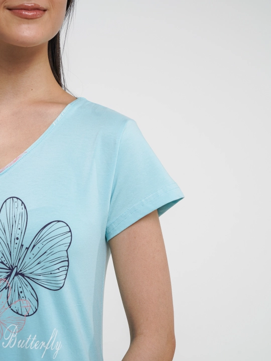 Ayollar uchun ikki qismli kiyim to'plami kapri bilan