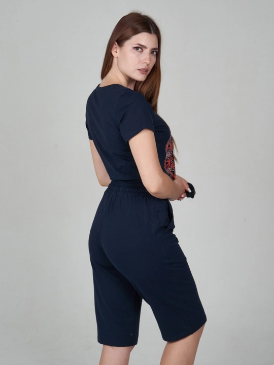 Ayollar uchun dvoyka, pijama, futbolka va shortilar W20-01 Аgata
