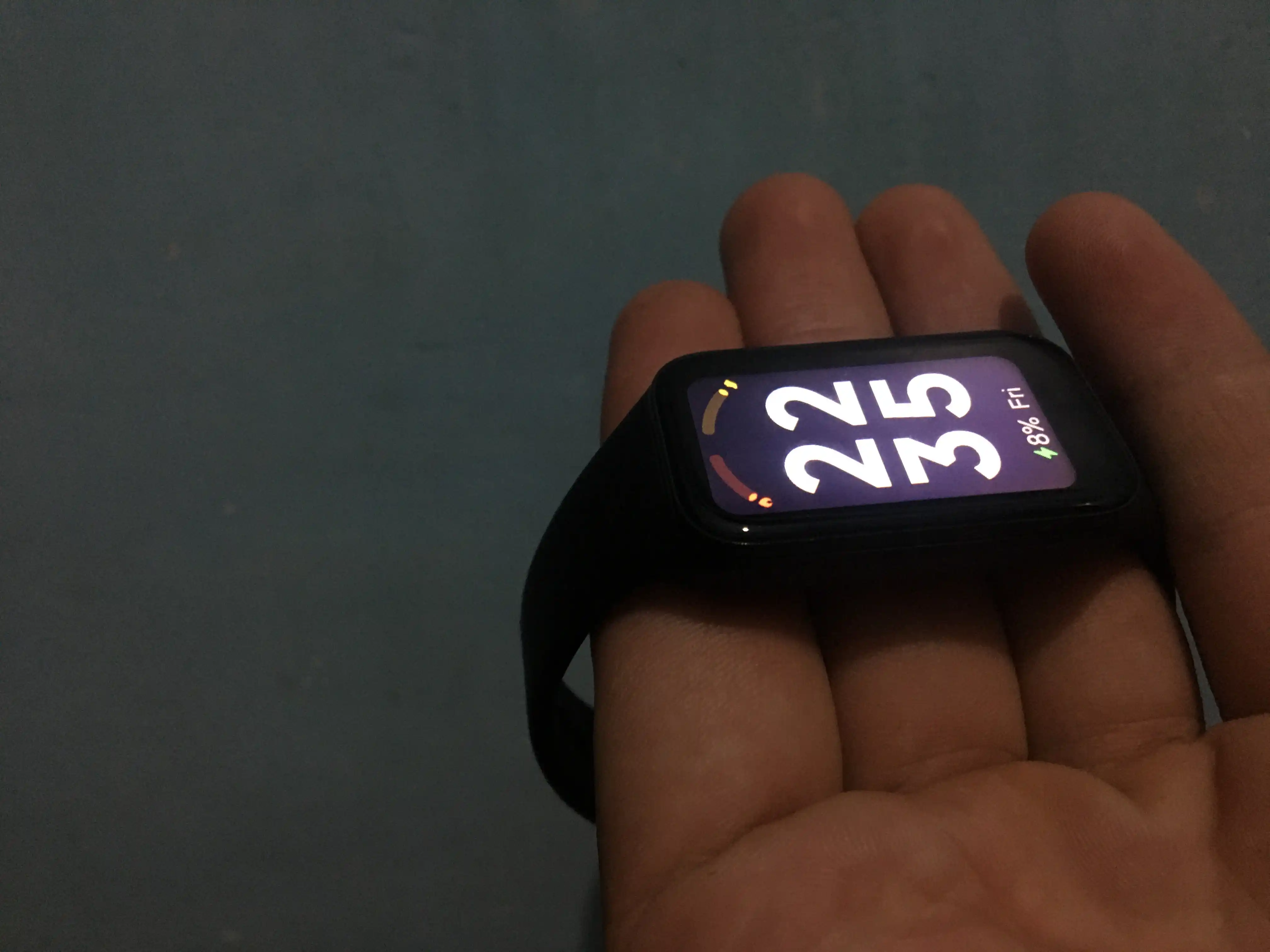 Fitnes bilaguzugi Xiaomi Redmi Smart Band 2, soat bilan