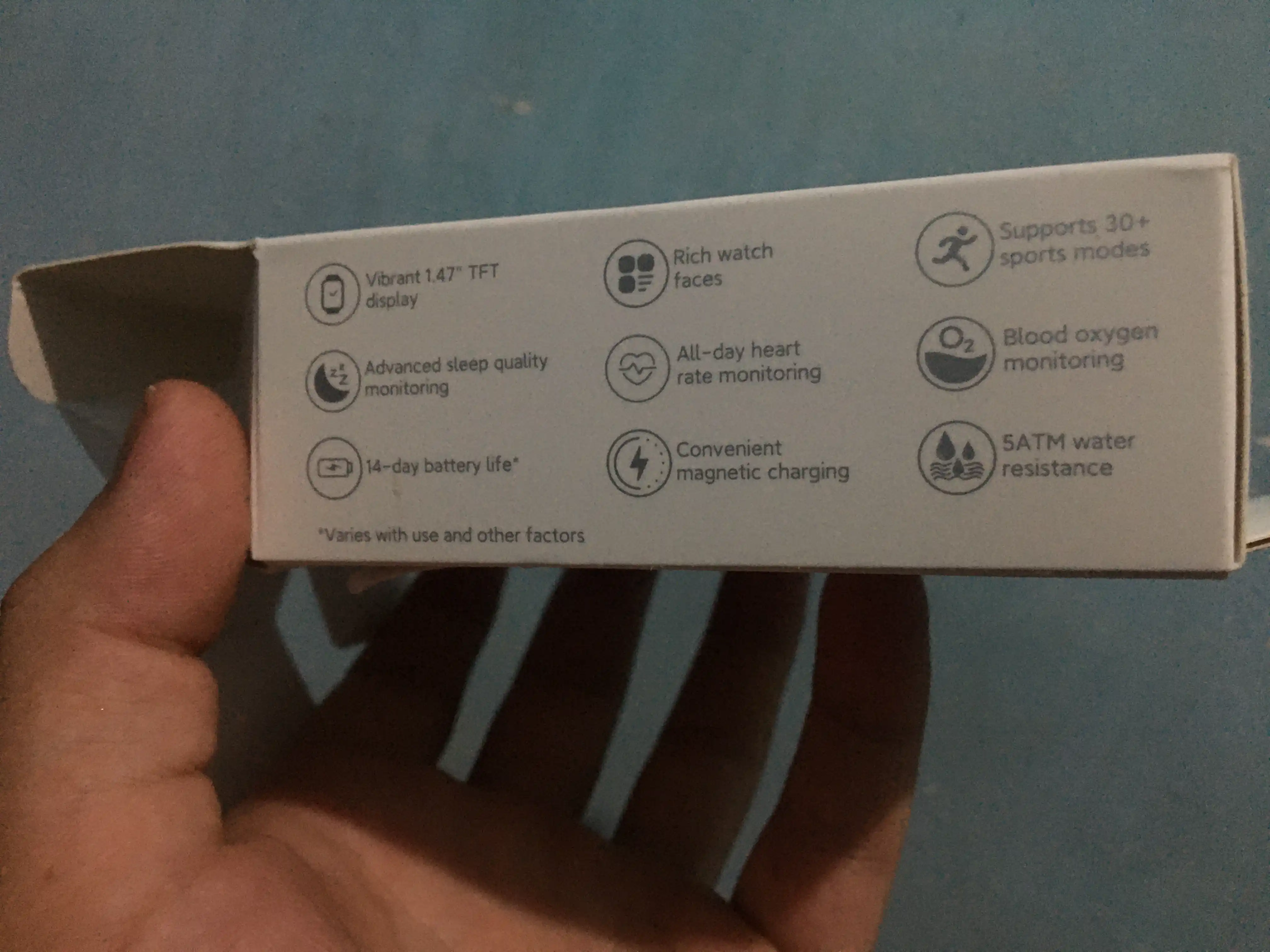 Fitnes bilaguzugi Xiaomi Redmi Smart Band 2, soat bilan