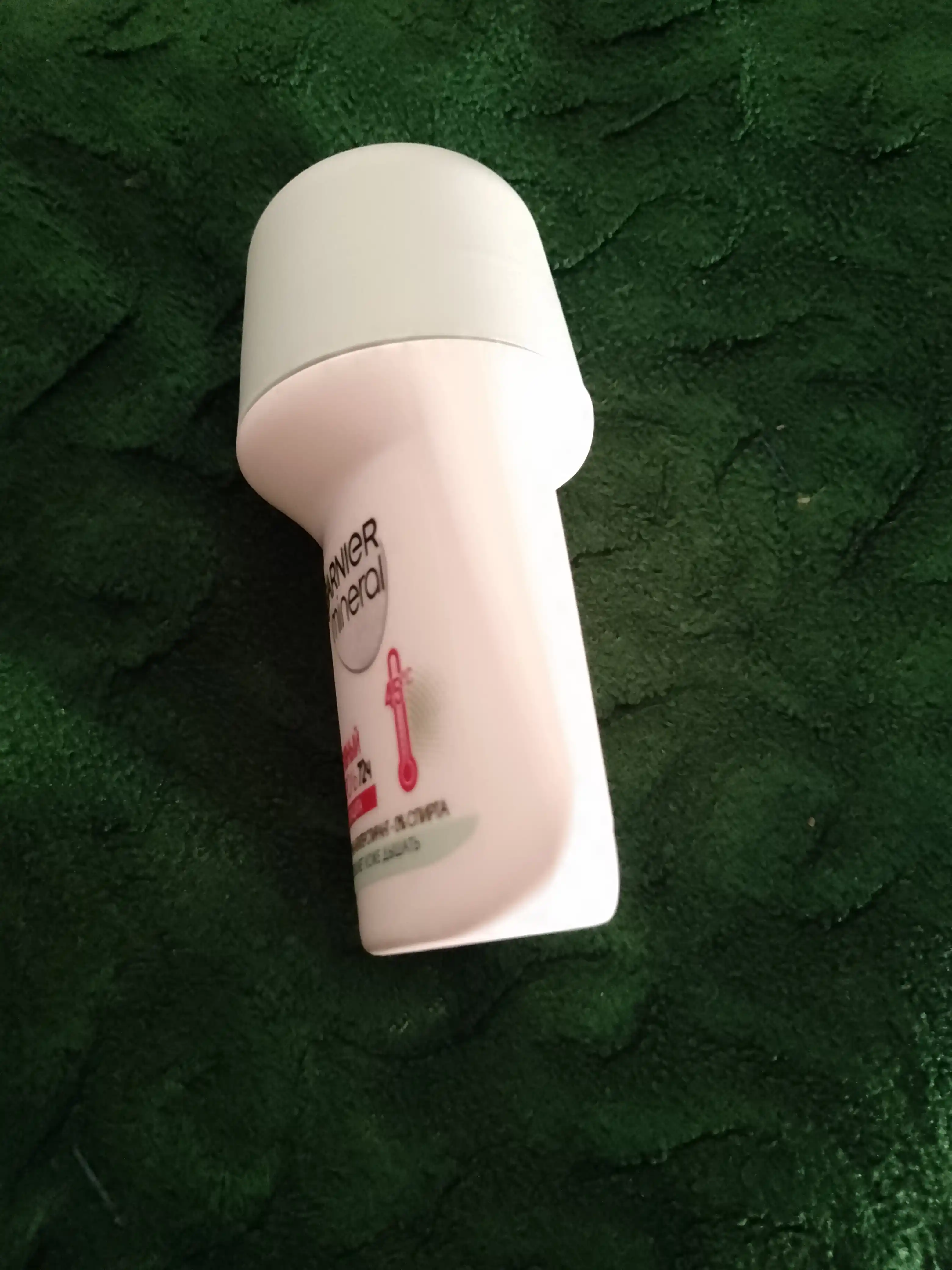 Antiperspirant rolikli Garnier Mineral, aktiv nazorat, termal himoya, 50 ml