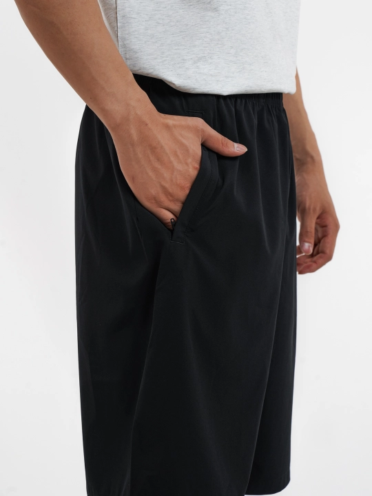 Erkaklar uchun One Degree sport shortigi