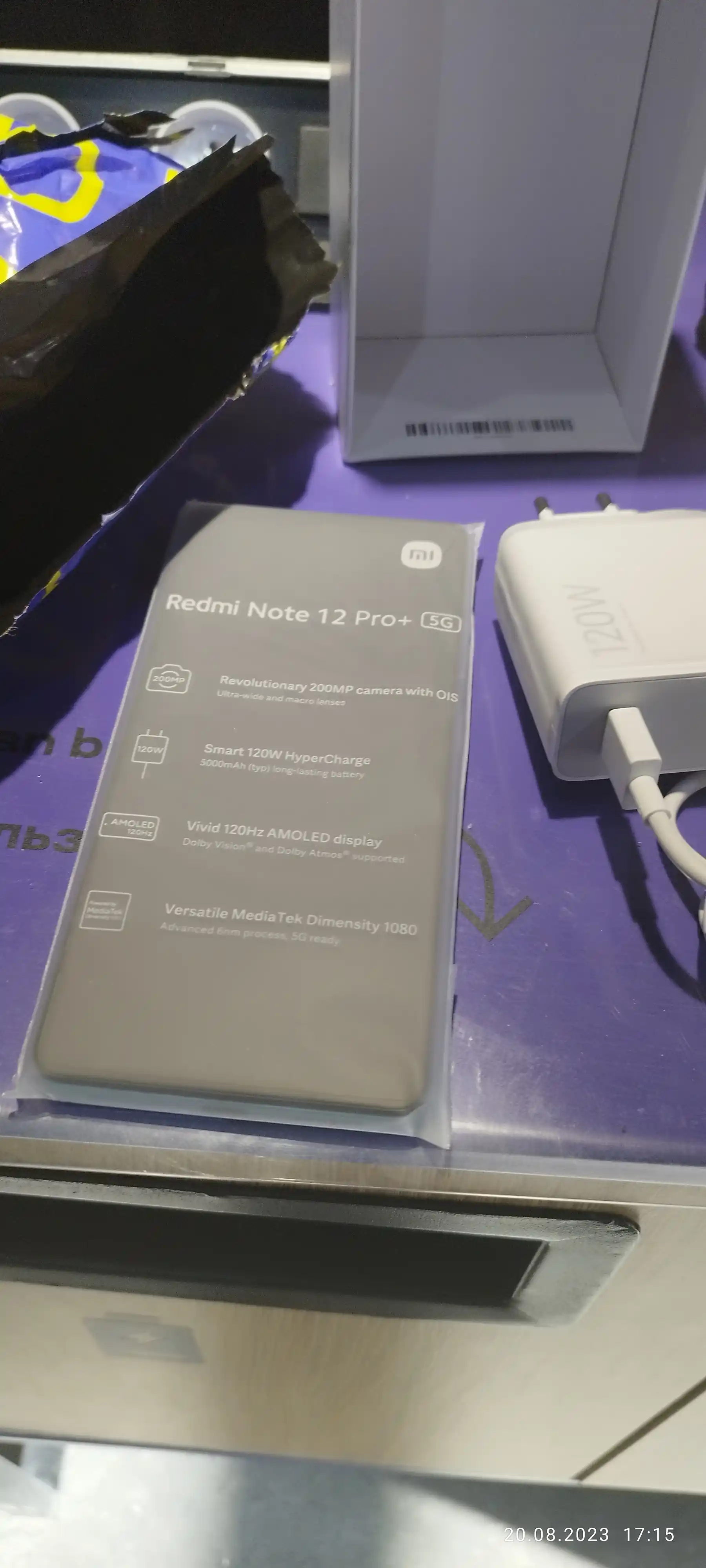 Смартфон Xiaomi Redmi Note 12 Pro+ 5G 8 / 256 ГБ, 120 Гц
