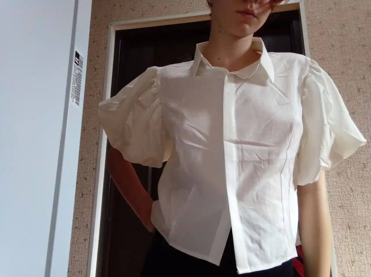Qisqa yengli ko'ylak