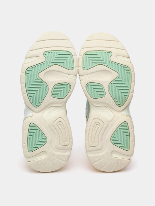 Кроссовки adidas женские BOUJIRUN