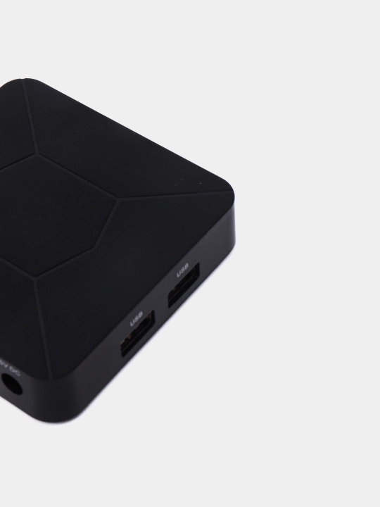 Smart TV konsol Android Smart TV Box Q5 4K 2/8 GB