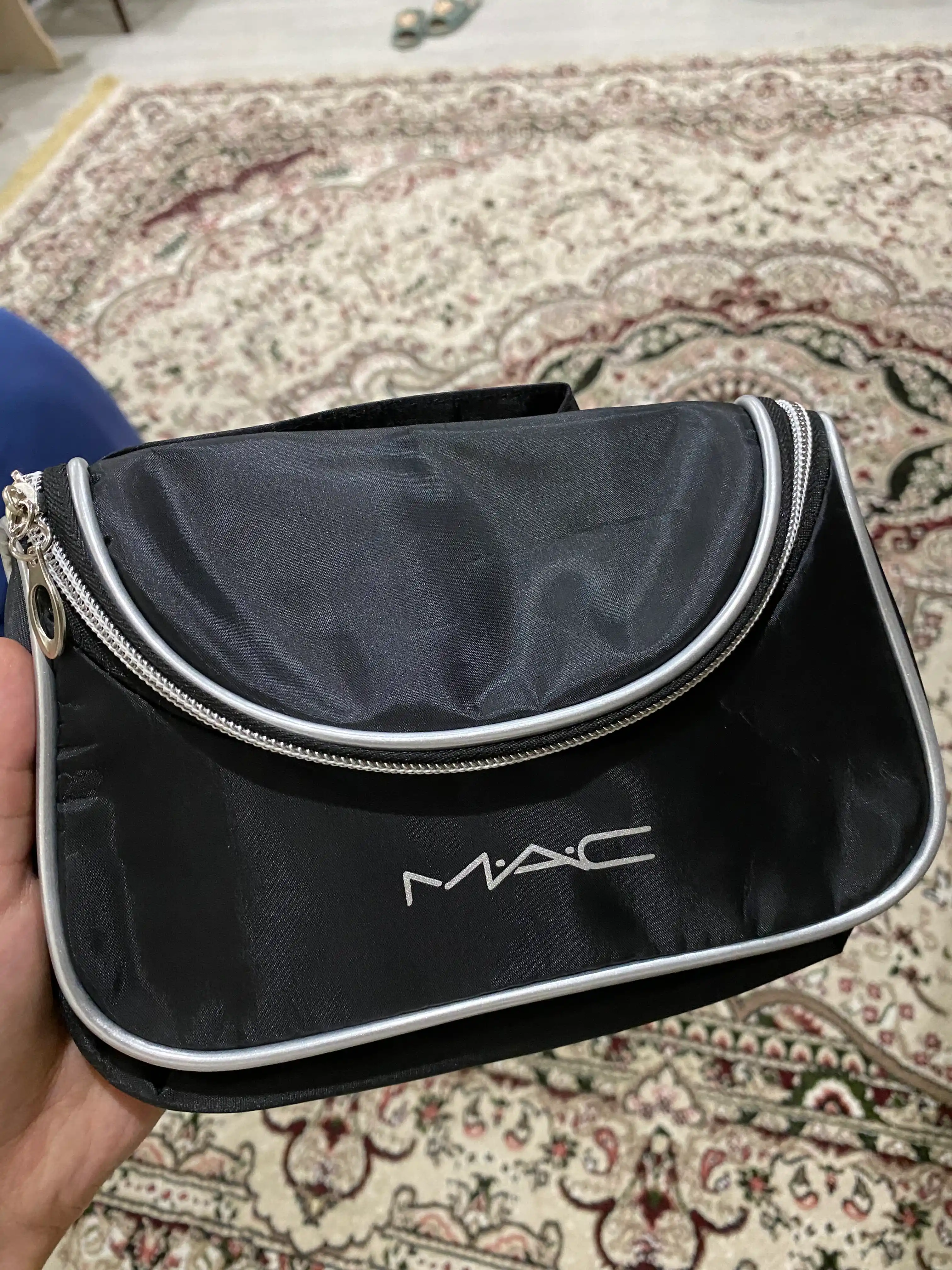 Сумка косметичка на молнии непромокаемая, с ручкой MAC