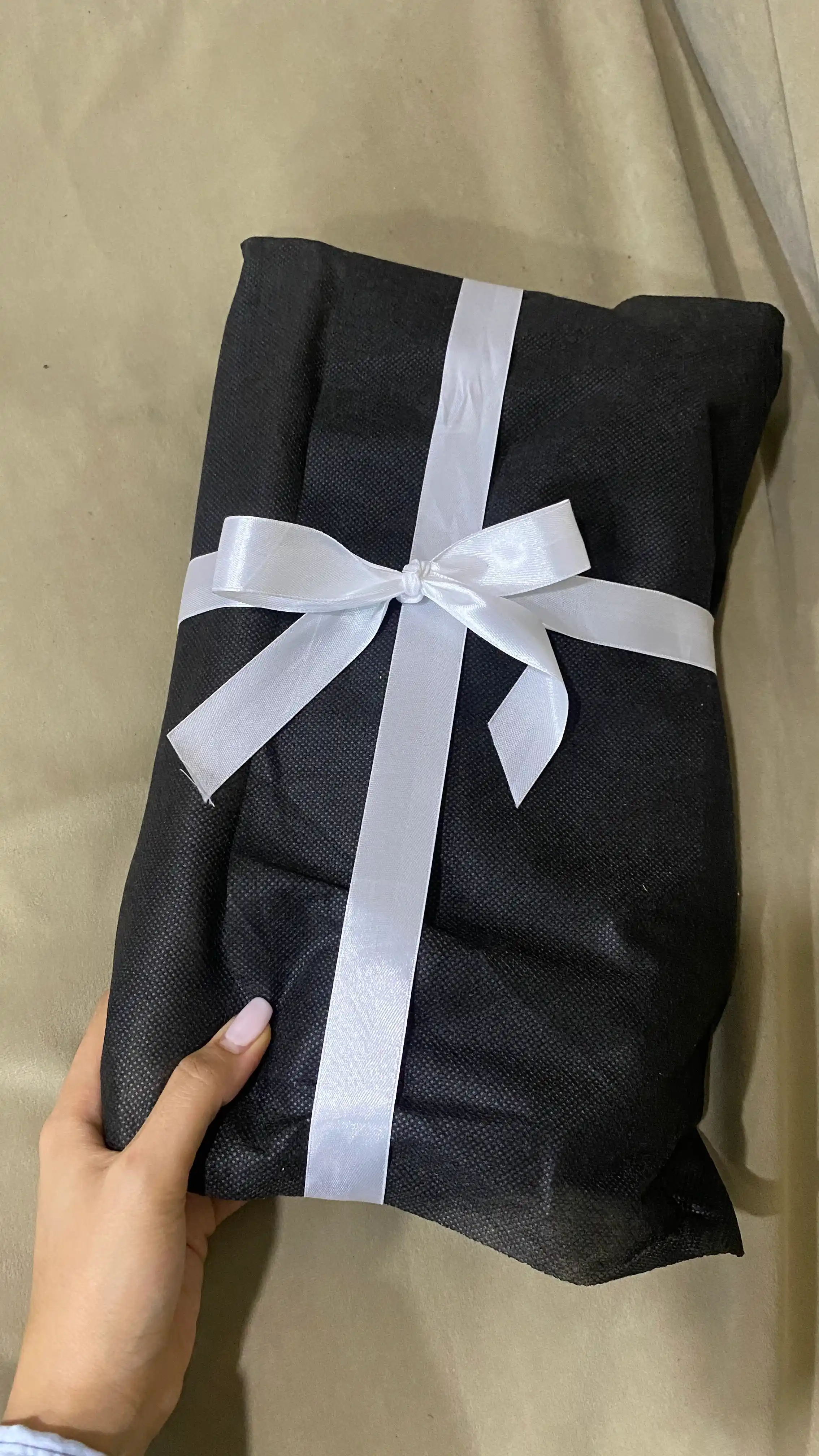 Ayollar uchun sumka-paket, eko-charmdan