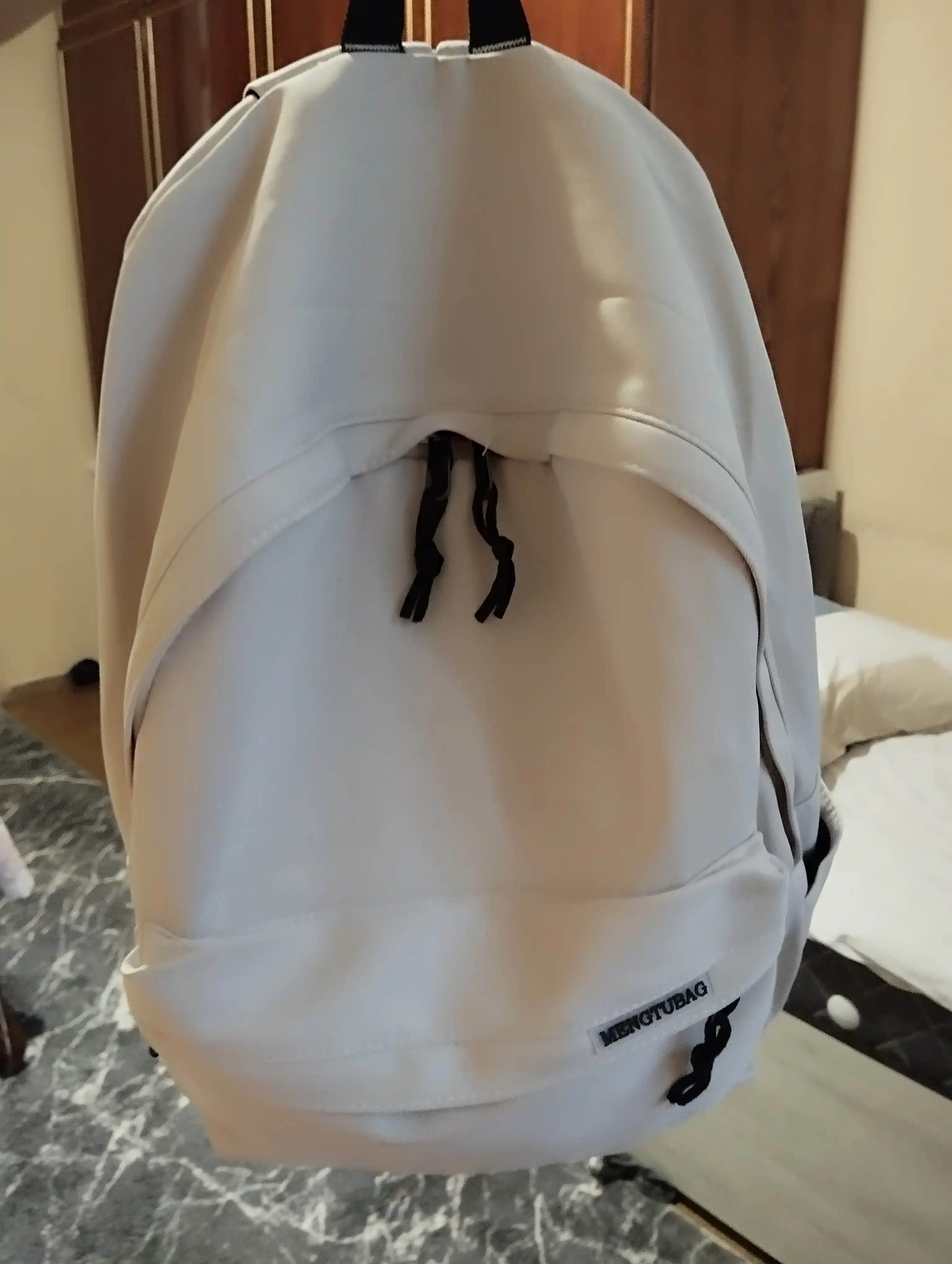 Erkaklar ryukzagi, kundalik, maktab
