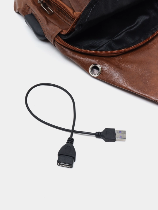 Erkaklar uchun banan sumkasi USB chiqishi bilan