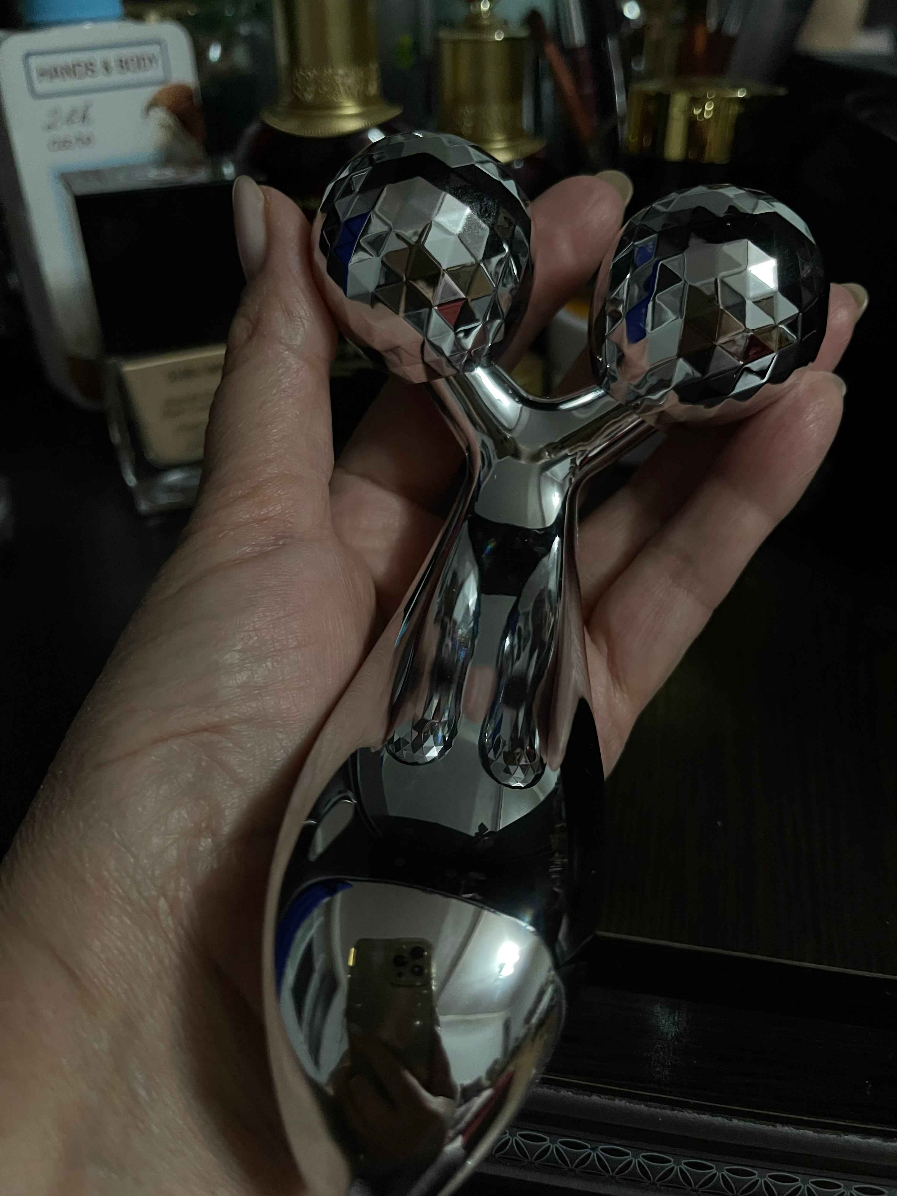 Massajchi yuz, qo'l va tana uchun 3D Massager Lifting
