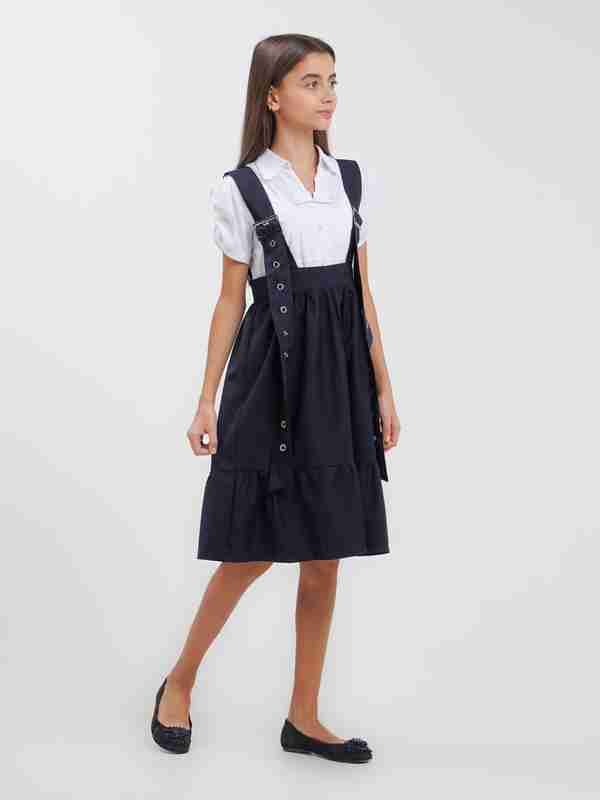 Porno quruvchilar oz boshligining xotinini burgu bilan sikishdi.