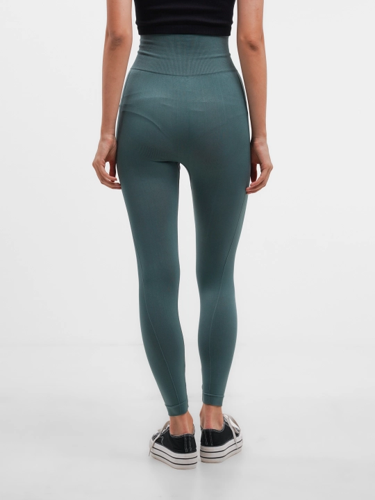 Sport legginslari, ayollar uchun fitnes legginslari, push-up effektiga ega sport kiyimlari