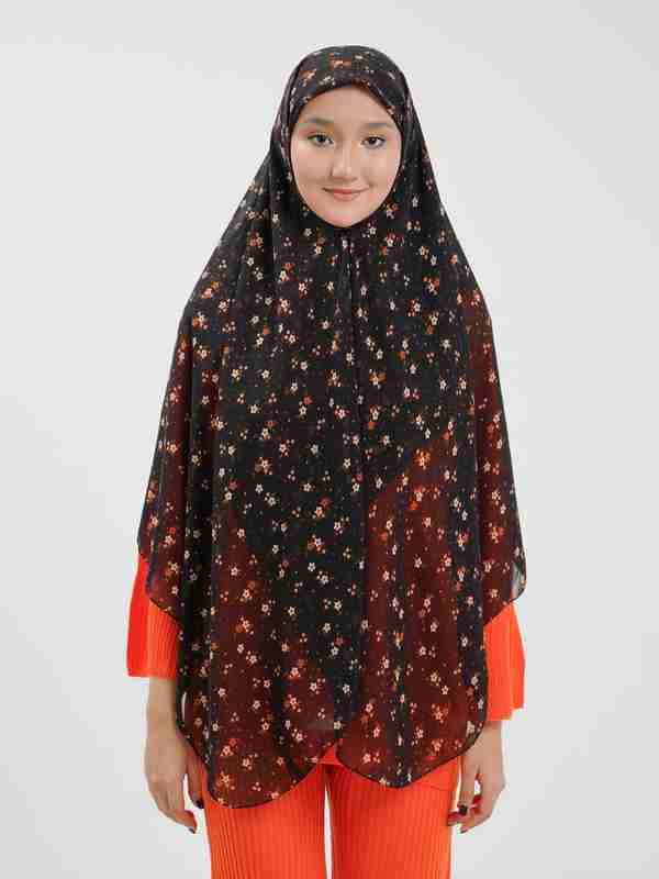 Qizlar uchun onanizm texnikasi Rahbar kotibani ushlaydi