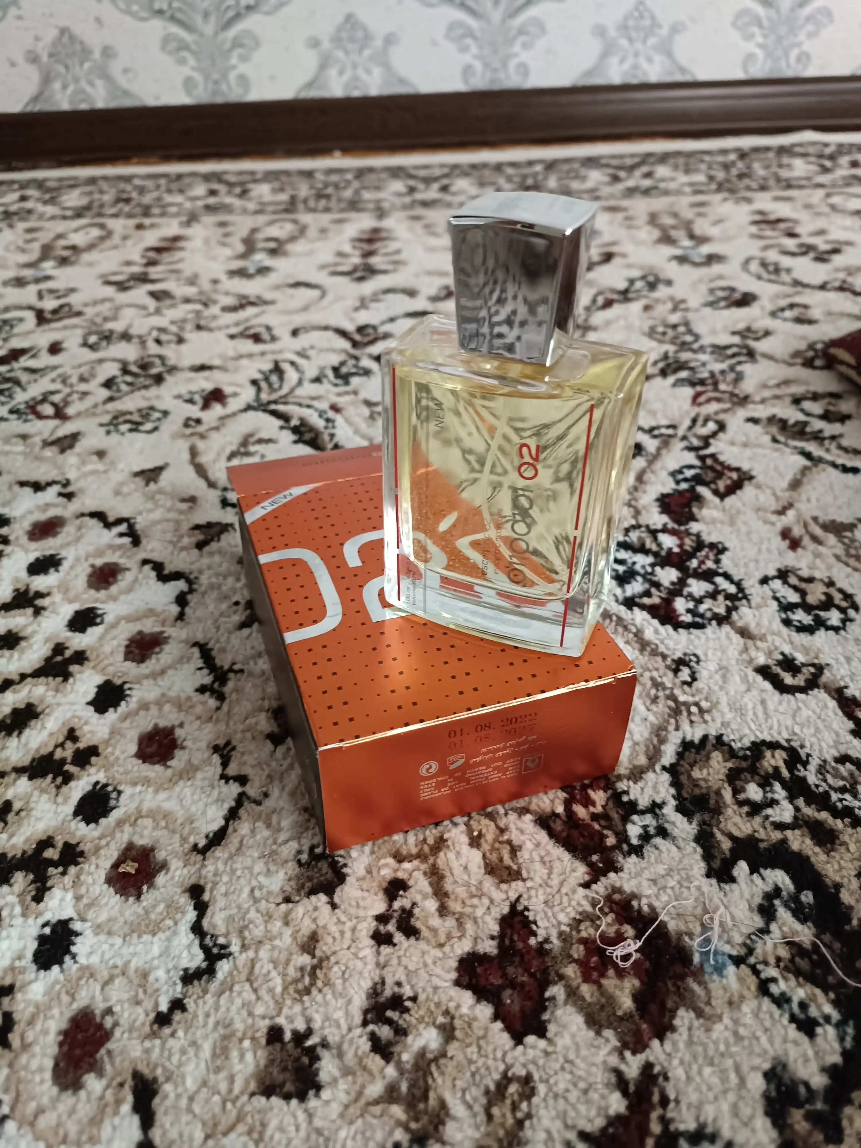 Parfyumlangan suv Esccentric Mollecules 020, 100 ml