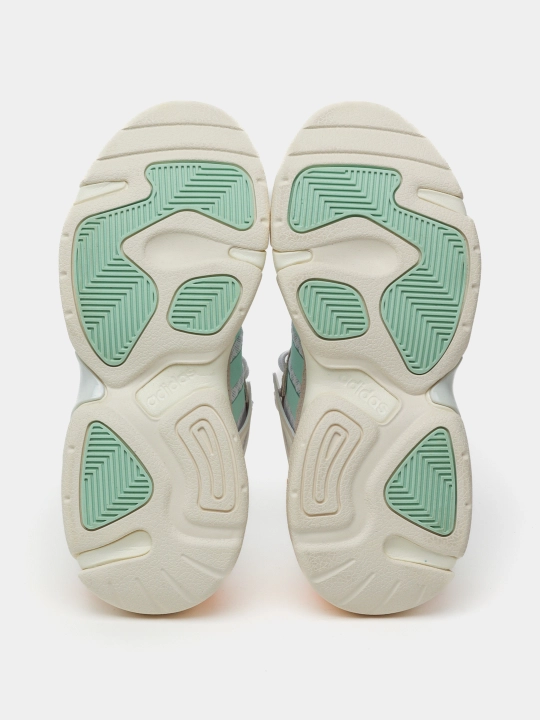 Кроссовки adidas женские BOUJIRUN