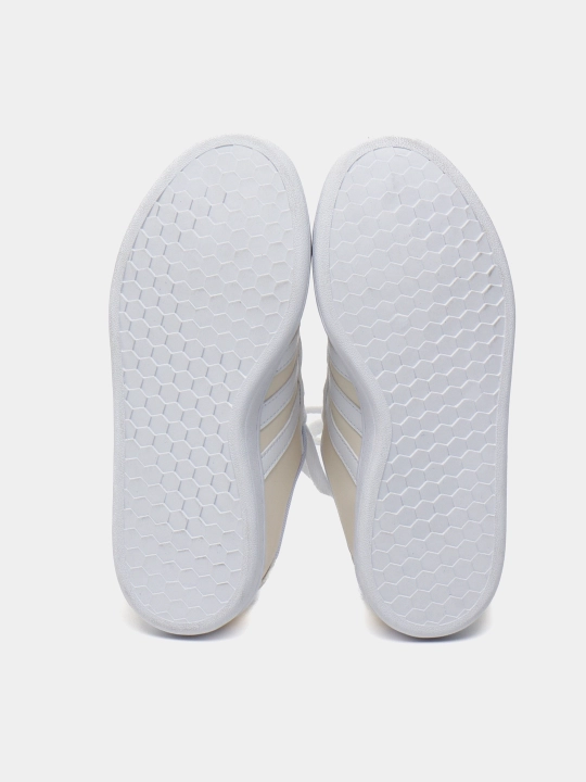 Krossovka adidas ayollar uchun GRAND COURT