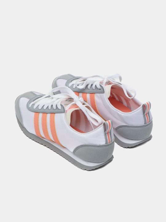 Ayollar uchun krossovkalar adidas VS JOG W