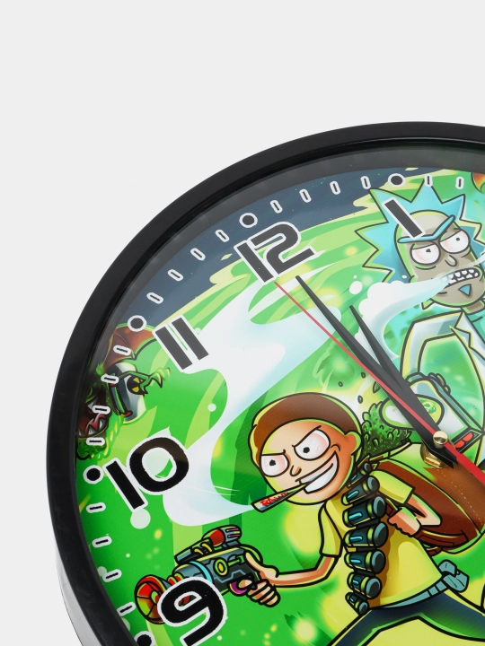 Noyob devor soati Rick and Morty