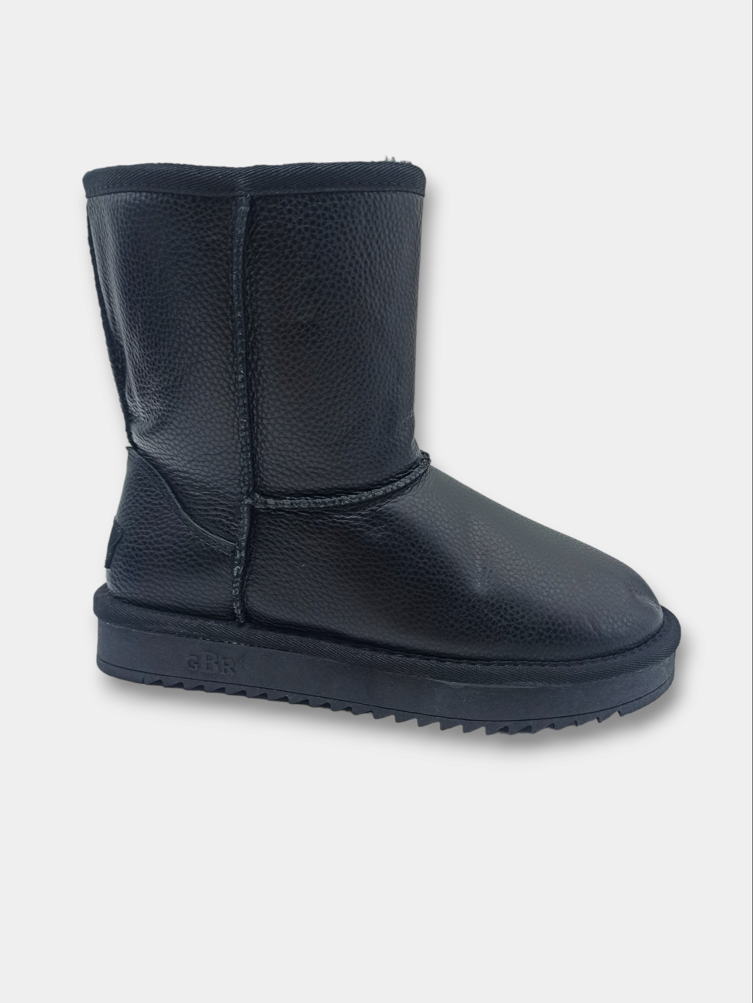 Jojaning mushukini sochadi